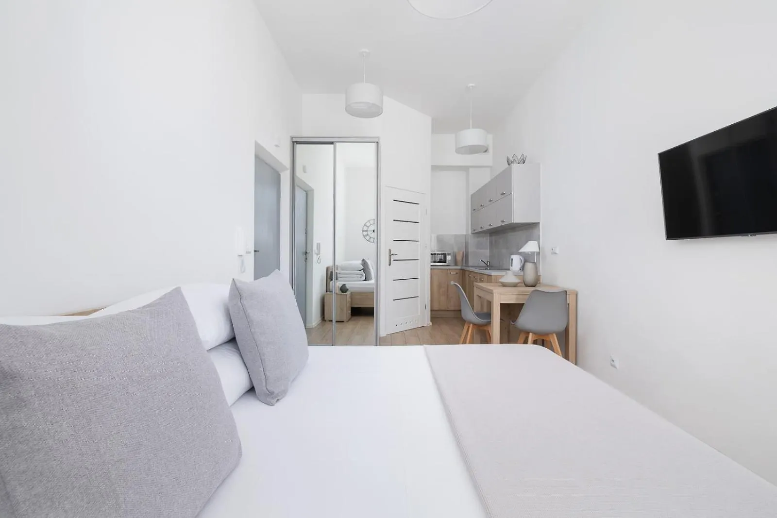 Studio Apartment With Balcony - Starowislna 41 Krakow 0*,