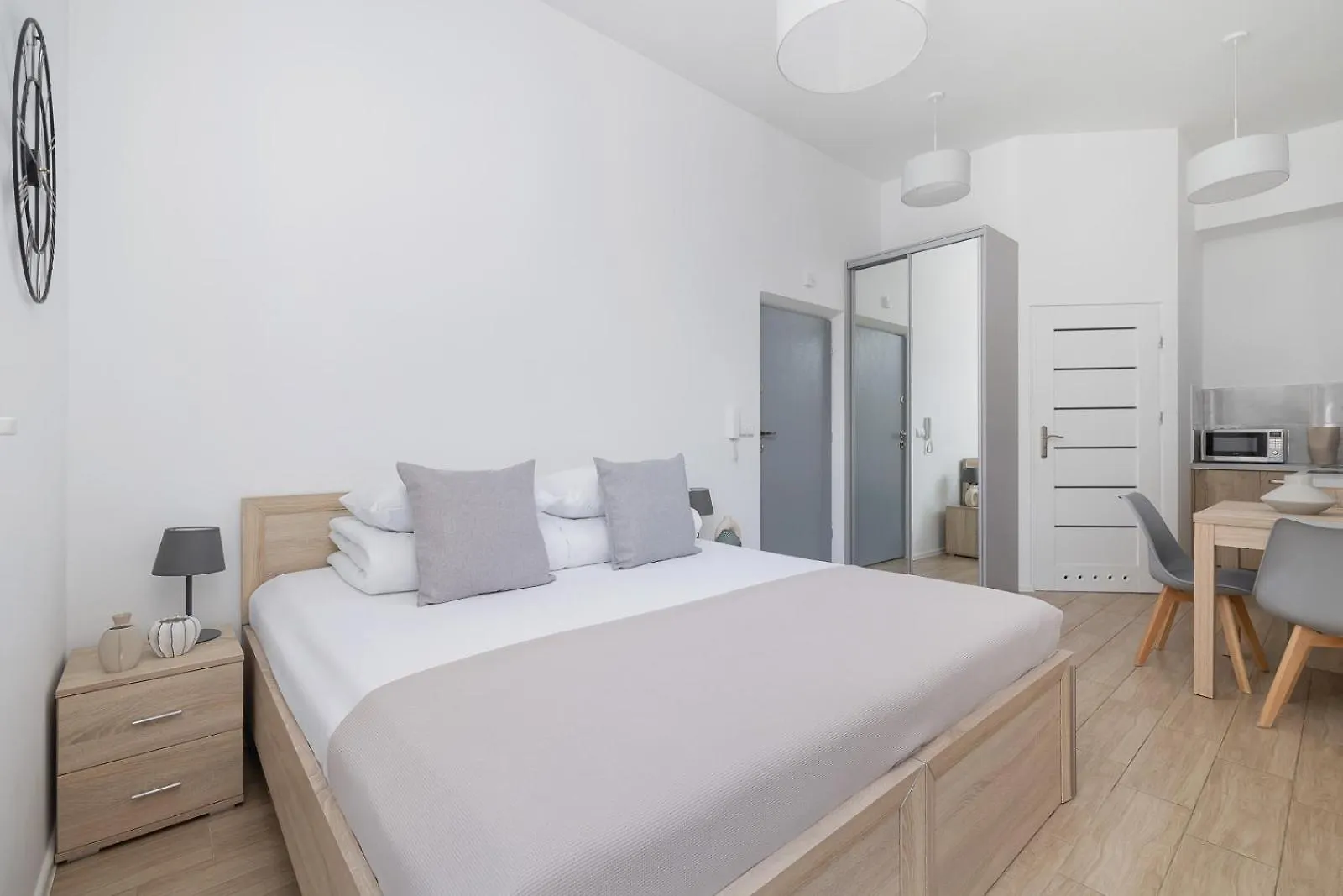 Studio Apartment With Balcony - Starowislna 41 Cracovie